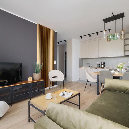 Stylowy Apartament Z Dwiema Sypialniami Balkonem I Parkingiem By Noclegi Renters Katowice Exterior photo